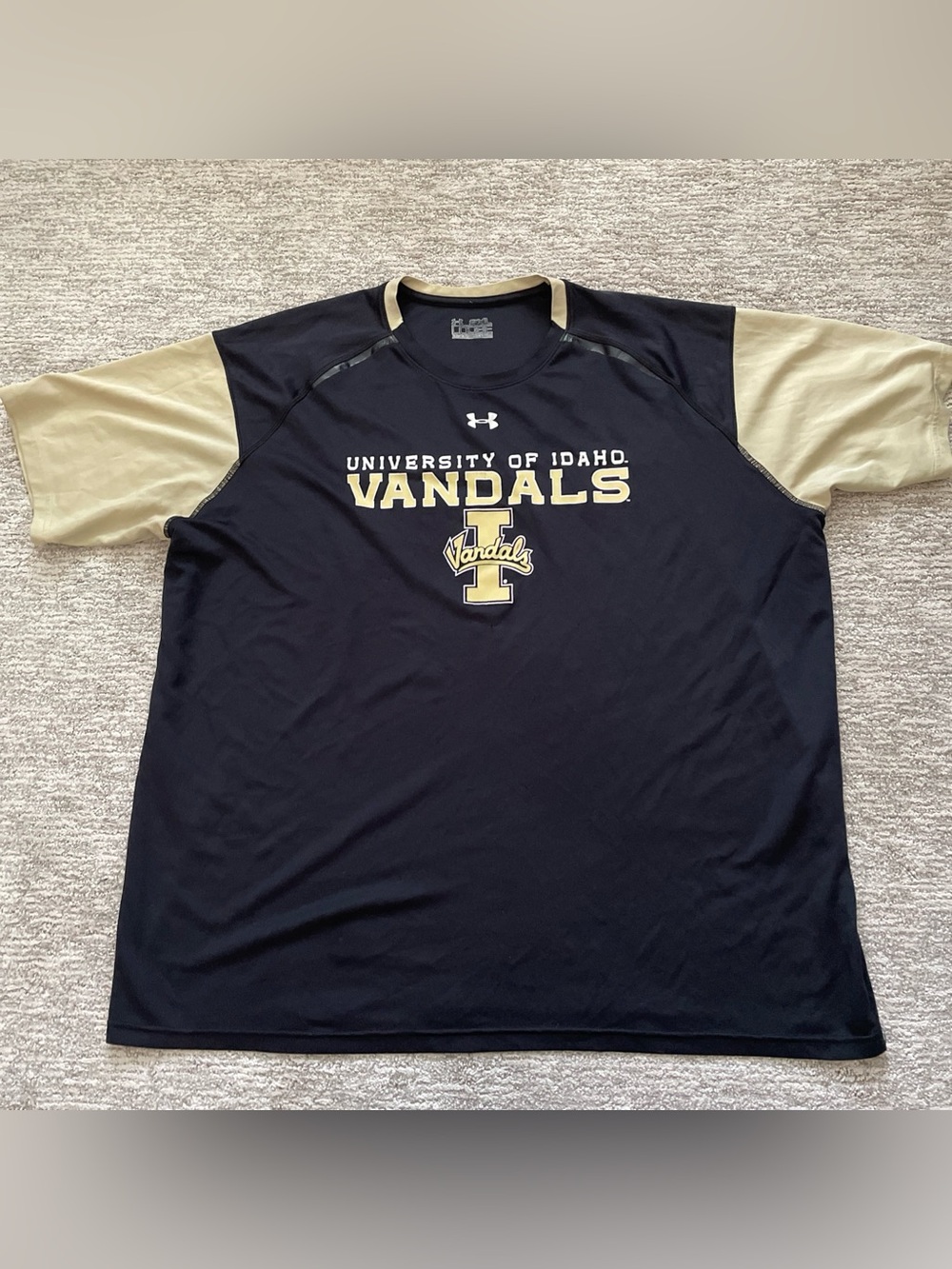 Idaho Vandals Under Armour Men's 3XL Loose HeatGear Black Gold Activewear Shirt